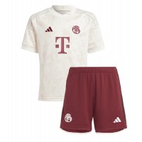 Camiseta Bayern Munich Dayot Upamecano #2 Tercera Equipación Replica 2023-24 para niños mangas cortas (+ Pantalones cortos)